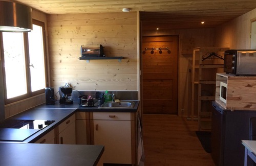 Bernex Apartment | Savoyard 3 * studio in chalet between lakes and mountains