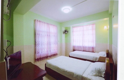 Nyaung-U House | Saw Nyein San Guest House