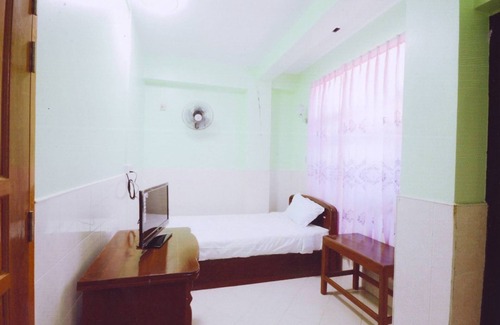 Nyaung-U House | Saw Nyein San Guest House