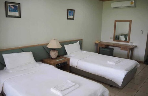 Khao Yoi Hotel | Sawang Resort Golf Club and Hotel
