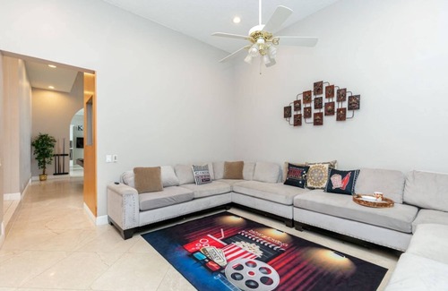 Plantation House | Sawgrass Estates Luxury Mansion 7 Bed | Heated Pool | Basketball Court | Movie Theater | Game Room