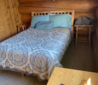 Copper Center Bed & Breakfast | Sawing Logzz Cabin