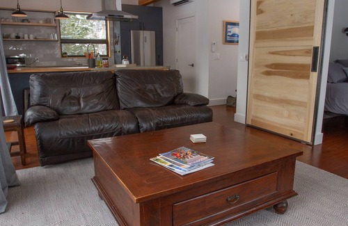 Clinton House | Sawmill Loft: Mountain Modern on Rock Creek