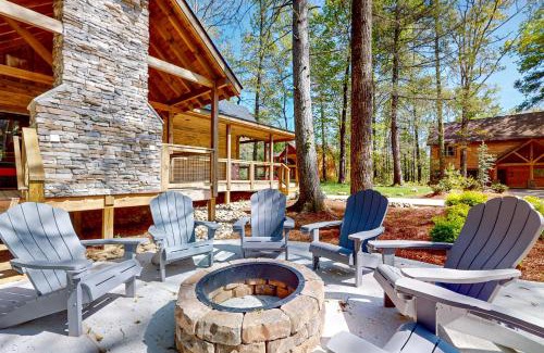 Gatlinburg - Pigeon Forge House | Sawmill Timber