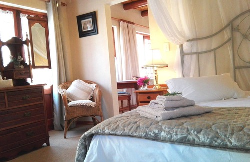 Prince Albert House | Saxe-Coburg Lodge