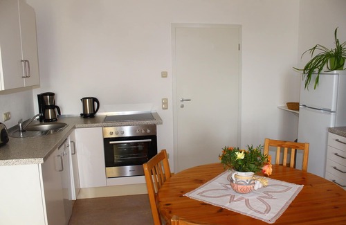 Weißig Apartment | Saxon Family Retreat
