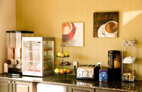 Chatham-Kent Hotel | Saxony Motel