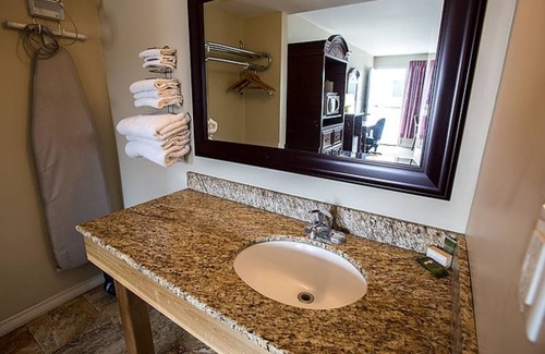Chatham-Kent Hotel | Saxony Motel
