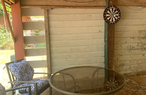 Gordonville House | SAYKM Sandy Feet Retreat on Lake Texoma min from sandy beach!