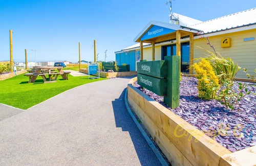 Camber Villa | SBL27 - Camber Sands Holiday Park - 2 Bedroom / Sleeps 6 - Private Parking