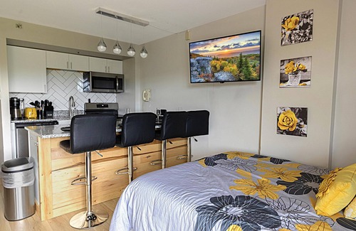 Snowshoe Condo | SC 2204: The Elevated Escape – Luxe Living Above the Clouds!