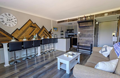 Snowshoe Condo | SC 5109: Modern 1BR w/private balcony. Perfect for summer with pool!