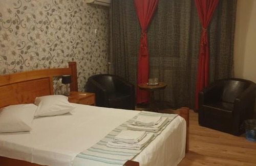 Drobeta-Turnu Severin Hostel | SC Afitos SRL