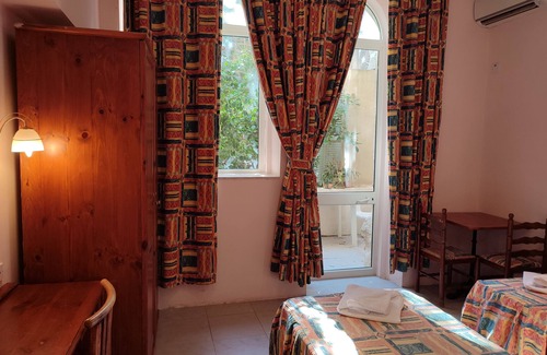 St. Andrew's Hotel | SC Club Village