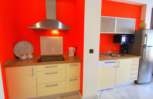Alameda Apartment | Sc13. 2dorm. Apartment With Terrace/Wifi/Air Conditioning/Kitchen in Historic Center
