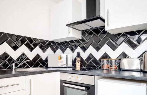 Wolverhampton Apartment | SCA - Peaceful City Studio - VS6