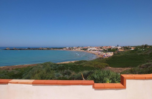 Punta Braccetto Villa | Scalambri Apartment + Annex in front of the sea