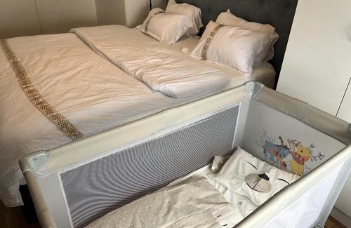 Skedsmo Municipality Apartment | Scandpoint Apartment Lillestrom -Cosy 3 rooms flat with Parking, EV Charger 18 min from Airport