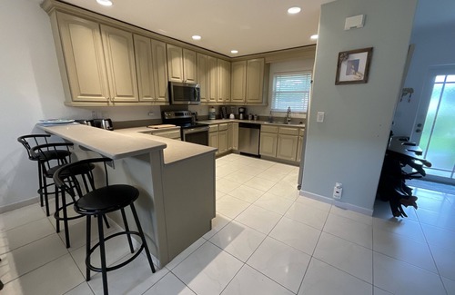 Bell Channel Bay Condo | Scarborough Villas #2 · Luxurious Villa - Deepwater Channel - Docks & Pool