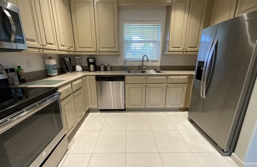 Bell Channel Bay Condo | Scarborough Villas #2 · Luxurious Villa - Deepwater Channel - Docks & Pool