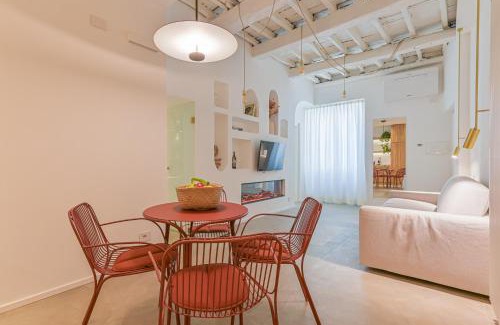 Vernazza Apartment | Scarlet