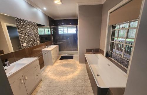 Quinninup House | Scarlet Woods Big House