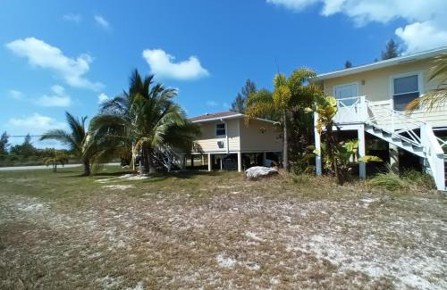 South Bimini House | Scena's Place