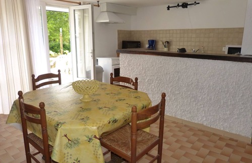 La Roque-sur-Pernes Cottage | Scenery and tranquility guaranteed facing Mont Ventoux
