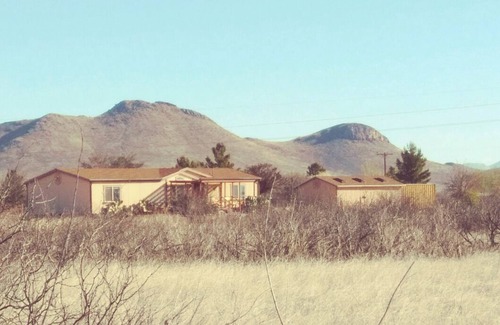 Pearce House | Scenic Birders & MTN Delight 25ACRE Ranch 735WK~ 3 Ghost Town 3 Natl Parks Wi-Fi