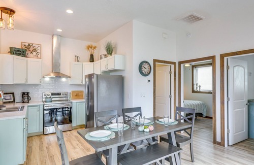 Rapid City Apartment | Scenic Black Hills Escape: 17 Mi to Mount Rushmore