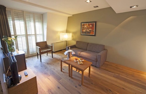 Rijssen Hotel | Scenic Boutique Hotel Near Sallandse Heuvelrug National Park & Outdoor Adventure