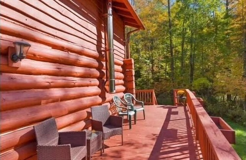 Mayfield Cabin | Scenic Cabin near the lake!