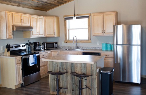 Saratoga Cabin | Scenic cabin on the Snowy Range Highway
