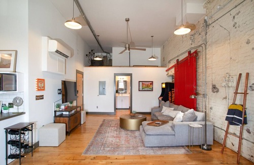 Downtown Knoxville Apartment | Scenic City Loft in Downtown Knoxville!