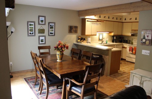 Harbor Springs Condo | Scenic condo