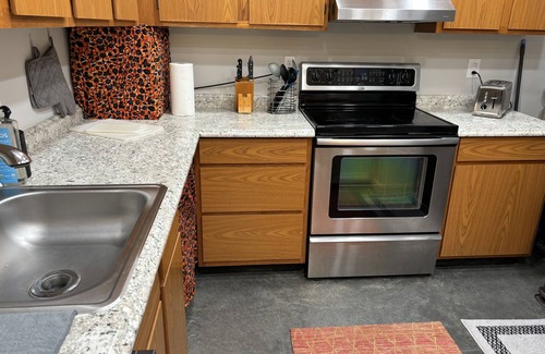Amelia Court House Apartment | Scenic Countryside Condo
