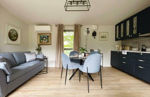 Newcastle West Apartment | Scenic Countryside Cabin: Romantic & Pet-Friendly