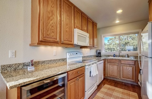 Lower Kingsbury House | Scenic Escape - BEST views of Lake Tahoe!