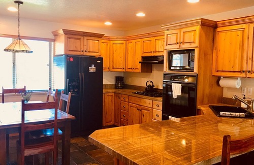 Eden Condo | Scenic Escape! King Bed Suite + Fire Pit + Pool + Hot Tub + Family Friendly