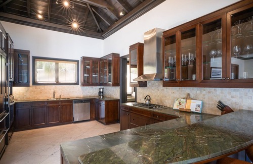 Scrub Island Apartment | Scenic Family Haven Near Shallow Beach, Snorkeling and Nature Trails