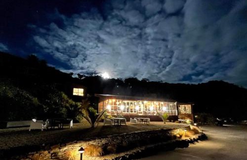 Punakaiki Hotel | Scenic Hotel Punakaiki