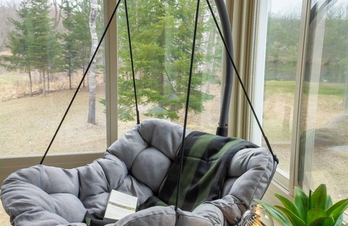Rutledge Cabin | Scenic Kettle River Cabin - Hike, Sauna, Kayaks & More-Your Next Retreat Awaits!