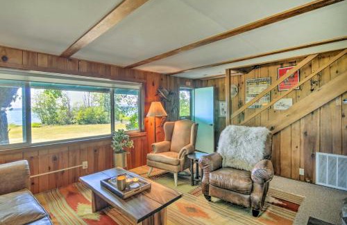 East Shore House | Scenic Lake Almanor Home with Mountain Views!