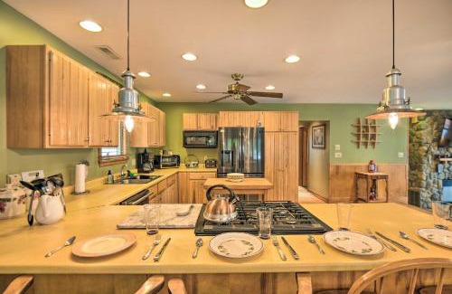 Waterboro House | Scenic Little Ossipee Lake Retreat with Grill!