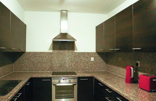 As Sifah Apartment | Scenic Marina View Retreat