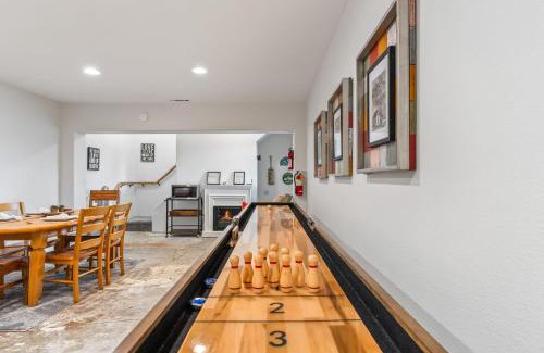 Fawnskin House | Scenic North Shore Stay w Games Near Snow Summit Lakeview Lodge by AvantStay