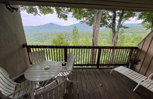 Stowe Area House | Scenic Notchbrook Retreat, a mountain getaway!