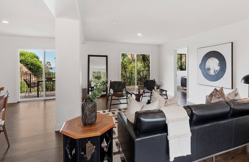 Country Club Cottage | Scenic Ocean View Guesthouse w/ Rooftop Deck & Canyon Views Near Country Club