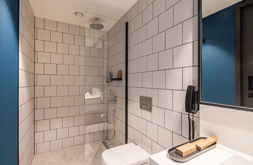 Oisterwijk House | Scenic Place Minutes from Forest Paths — Relax and Explore with Free Parking