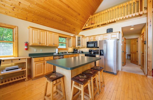 Swanton House | Scenic Retreat w/Pool Table & Lake Views